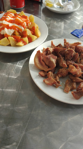 Comments and reviews of Bar Laureano