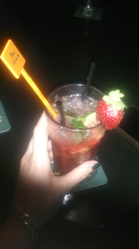 Comments and reviews of Bare Nostrum Bar Coctelería Gintoniquería