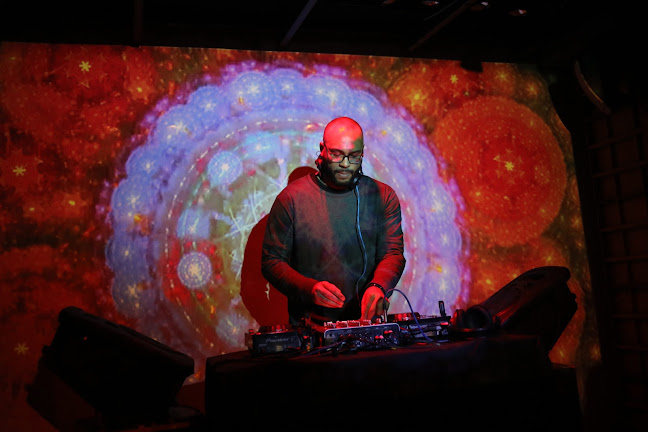 Intruso Bar - Gastronomía y hostelería