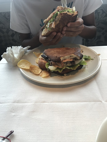 Reviews of Cafeteria Colón in Irun - Gastronomía y hostelería