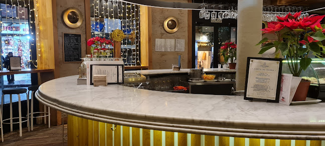 Comments and reviews of Restaurante Cinco Jotas Sevilla