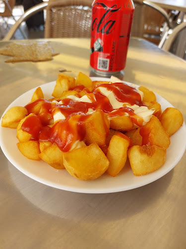 Opinii despre Cafè Vilanova Arts în Vilanova i la Geltrú - Gastronomía y hostelería