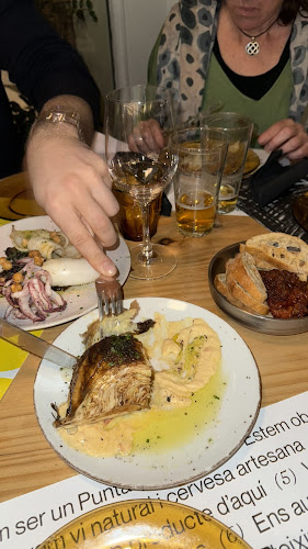 Plaça de Sant Cugat, 1, Ciutat Vella, 08003 Barcelona