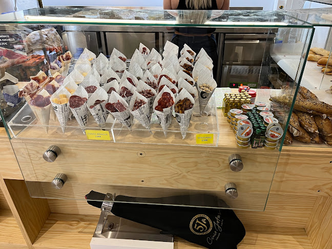 Opinii despre Jechura Sevilla Centro (Campana) în Sevilla - Gastronomía y hostelería