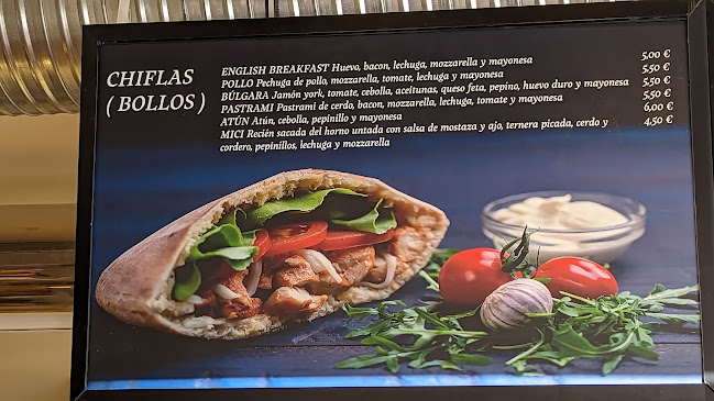 Plaça Vilanova d'Alcolea, 8, 12005 Castelló de la Plana, Castelló