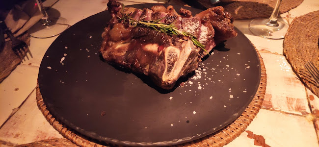 C. Escuelas, 2, Centro, 18001 Granada