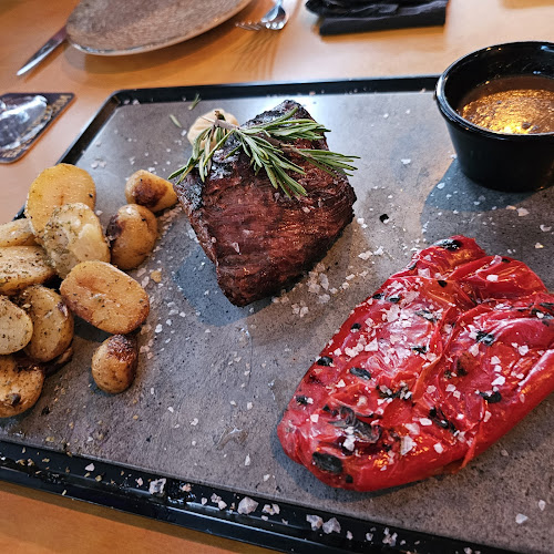 Tipsy Bee Phone number