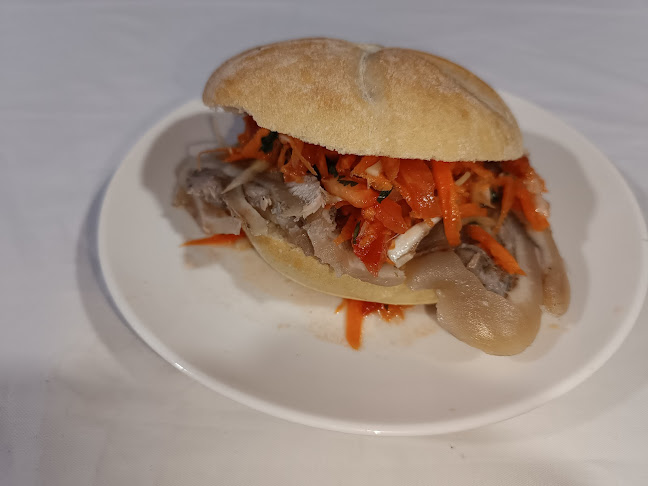 "The Oasis" Cafetería-Bar-Restaurant - Gastronomía y hostelería