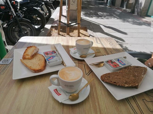 C. de Ferraz, 13, Moncloa - Aravaca, 28008 Madrid