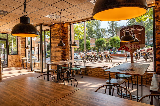 Pizzería Carlos - Gastronomía y hostelería