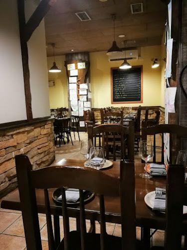 Rúa Celso Emilio Ferreiro, 15, 32004 Ourense