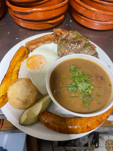 Opinii despre Restaurante Todo Bien Xirivella în Xirivella - Gastronomía y hostelería