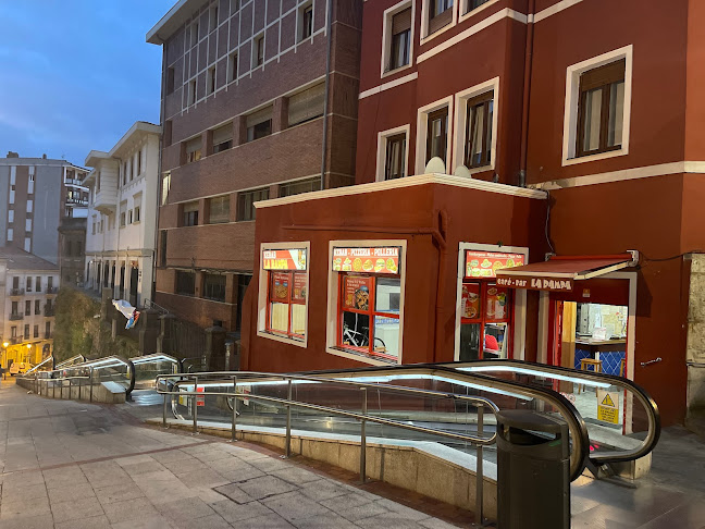 Opinii despre La rampa pizza y kebab în Bilbao - Gastronomía y hostelería