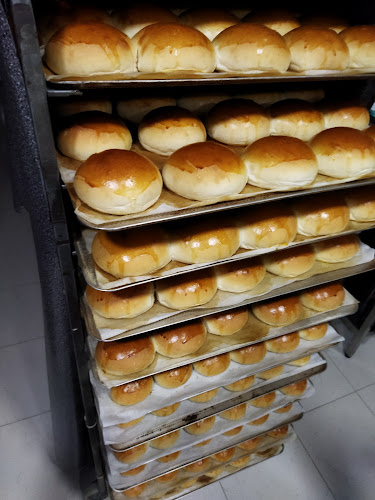 Opinii despre Obrador Pan Paco în Sevilla - Gastronomía y hostelería