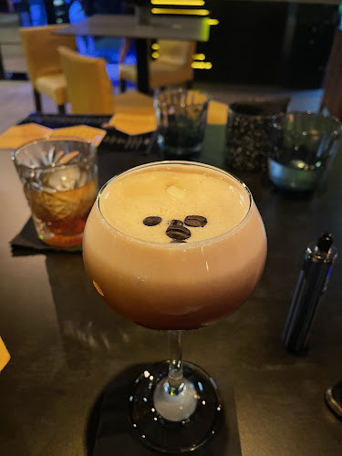 Tipsy Bee - Puerto Rico