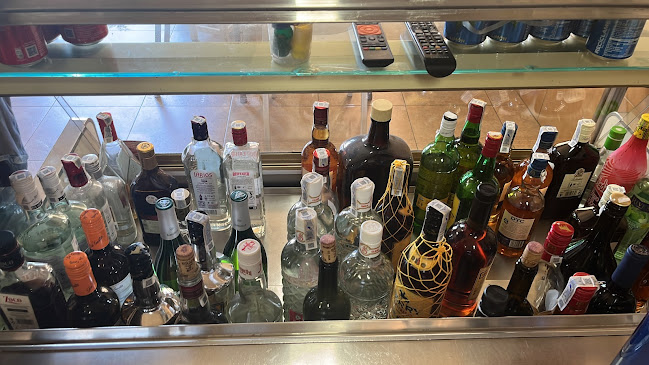 Opinii despre Bar Me Da Lo Mismo în Málaga - Gastronomía y hostelería