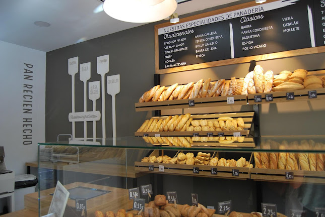 Reviews of SanTomás in Sevilla - Gastronomía y hostelería