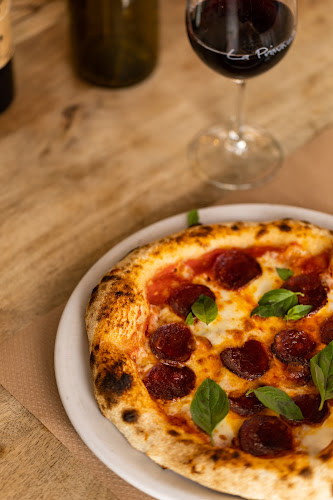 P.º Marítimo Rey de España, 80, 29640 Fuengirola, Málaga