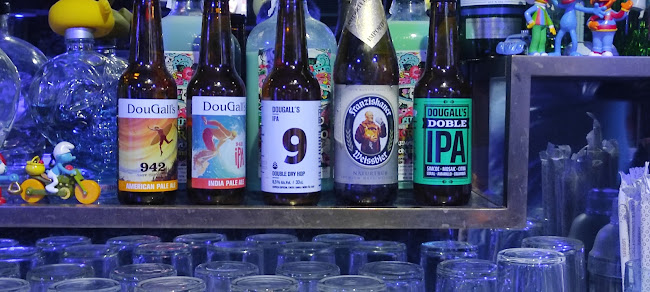 Azzurro Arcade Rock Pub