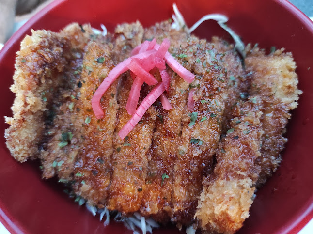 Restaurante Japonés - AKABEKO FUENGIROLA - Gastronomía y hostelería