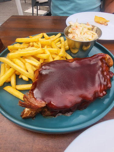 Opinii despre Paddys bar în Las Lagunas de Mijas - Gastronomía y hostelería