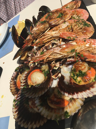 Charnela Phone number