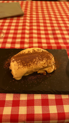 Comentarii opinii despre Poppy 80's