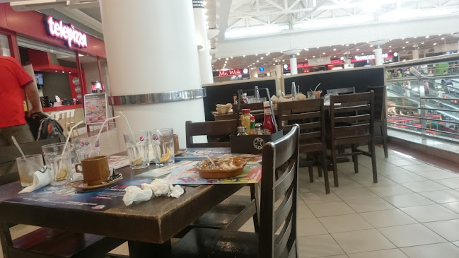 Foster's Hollywood - Gastronomía y hostelería