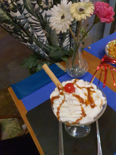 Comentarii opinii despre Pupusería Madrid Río Grande Café Villaverde