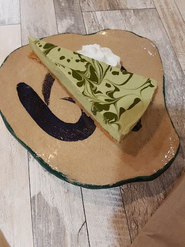 Restaurante Japonés - AKABEKO FUENGIROLA - Gastronomía y hostelería