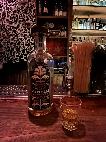 Stereo 18 Phone number