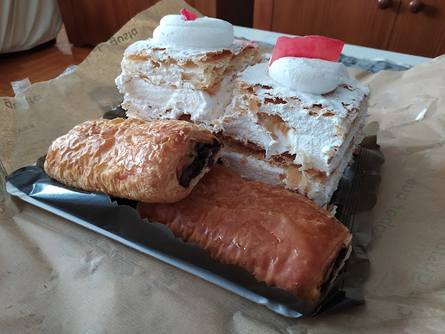 Comments and reviews of Panadería Cervela