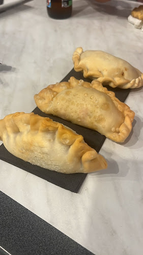 La Vaqueria Bar-Bocateria Phone number