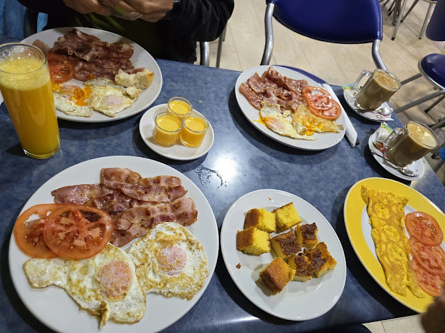 Opinii despre Café Royal Picasso în Redondela - Gastronomía y hostelería