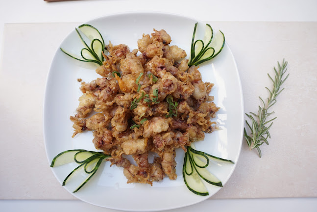 Comentarii opinii despre Donghua House