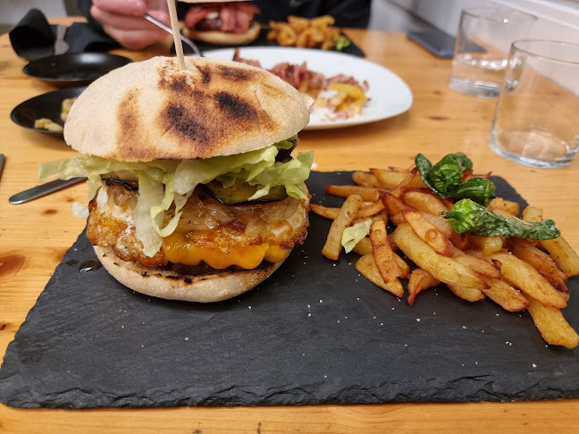 3 de Octubre - Gastronomía y hostelería