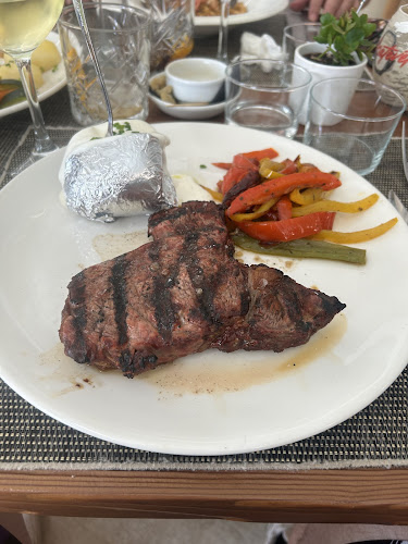 Reviews of Can Matevet Restaurante Vermutería in Port d'Alcúdia - Gastronomía y hostelería