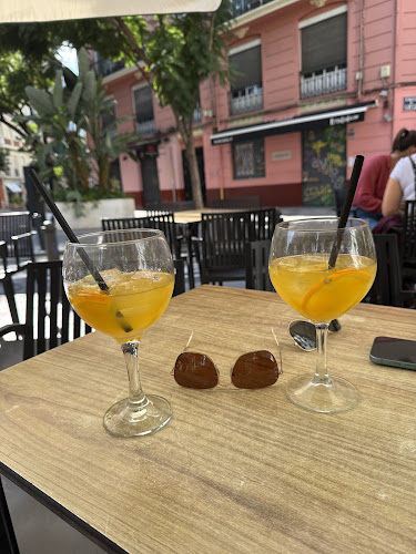 Carrer de Sueca, 33, L'Eixample, 46006 València, Valencia