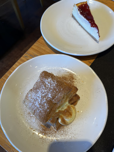 Opinii despre Minotauro Restaurante Taberna în Madrid - Gastronomía y hostelería