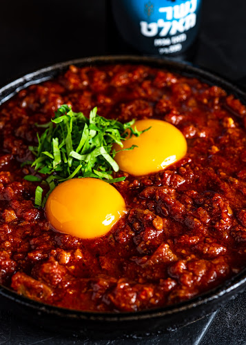 C. de Colmenares, 13, Centro, 28004 Madrid