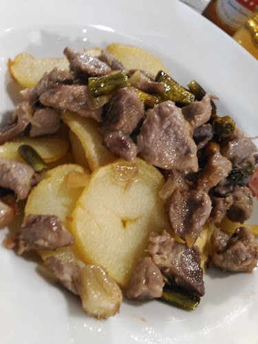 TAPERÍA CAFETERÍA KÁTAME. Phone number