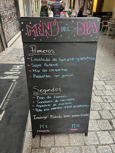 Lynch - Food and Cocktails