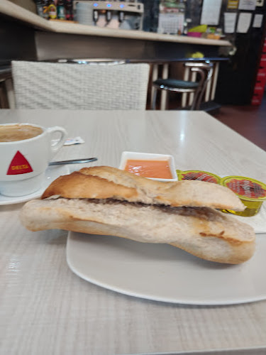 Av. Andalucía, 32, 11008 Cádiz