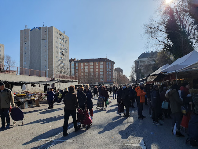 Comentarii opinii despre Mercadillo San Blas -Las Rosas