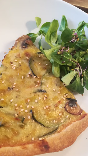 Comentarii opinii despre TREMENDO