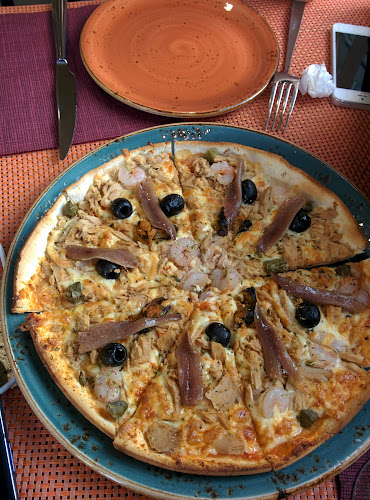 Opinii despre Pizzería La Competencia în Gijón - Gastronomía y hostelería