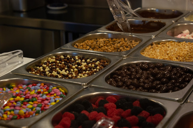 Ponte Vella - Local O13, Rúa Ribeira Sacra, 50, C.C, 32003 Ourense