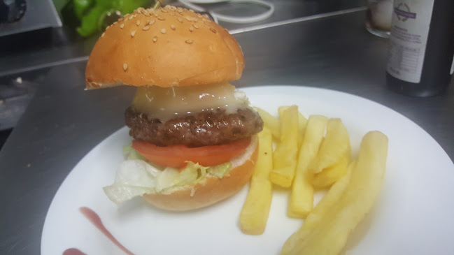 Bar De Tapas El Kapo Phone number