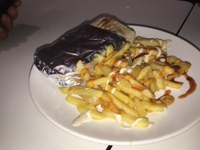 Comments and reviews of Restaurante Kebab Ermua de la plaza