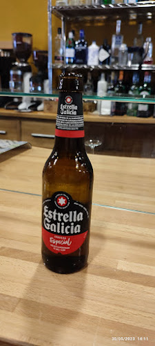 Cafe-Bar Goliat Phone number